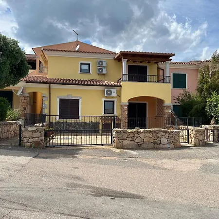 Casa Arborea * Agrustos