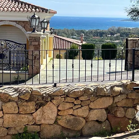 Casa Arborea Agrustos