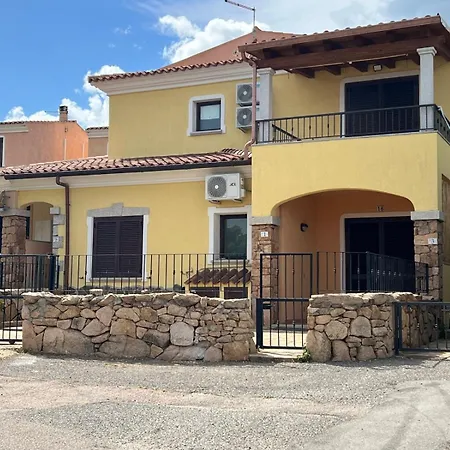 Daire Casa Arborea Agrustos